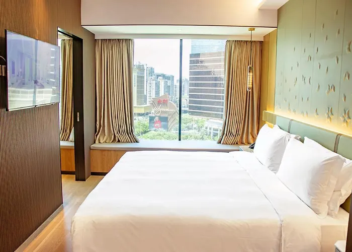 Yoho Treasure Island Hotel 5*
