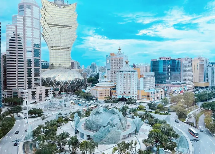 Yoho Treasure Island Hotel Macau